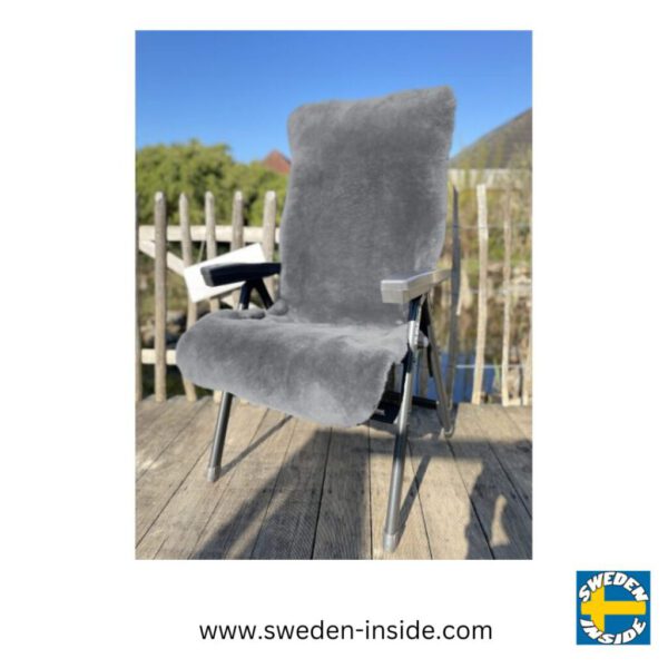 Lammfell-Auflage für Campingstuhl von Heitmann Felle